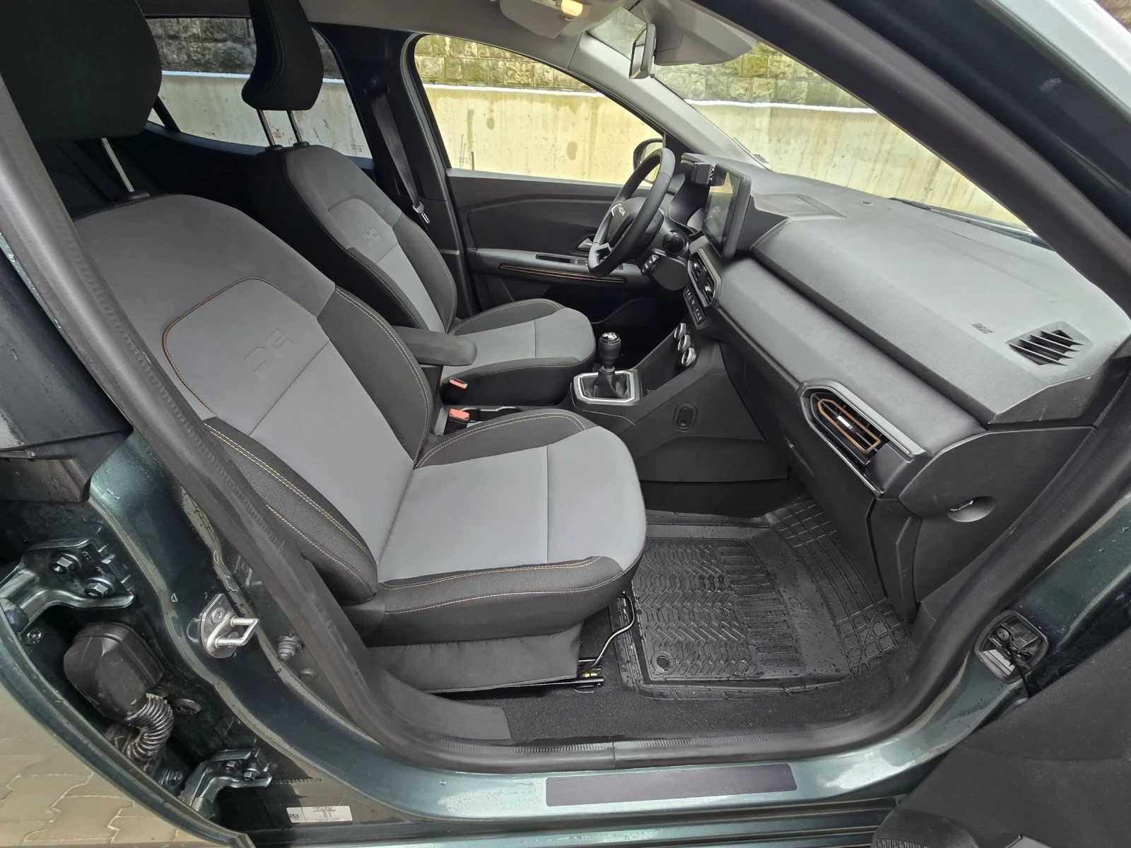 Dacia Sandero STEPWAY Extreme + , ECO-G 100 | Mobile.bg � ����������� 11