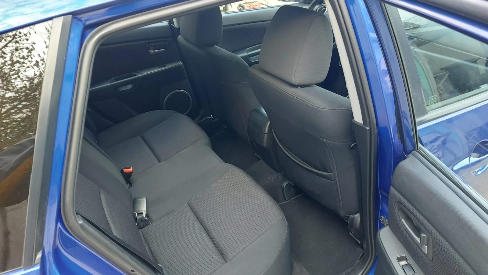 Mazda 3 1.6/Automatic/Обслужен , снимка 10 - Автомобили и джипове - 53730598