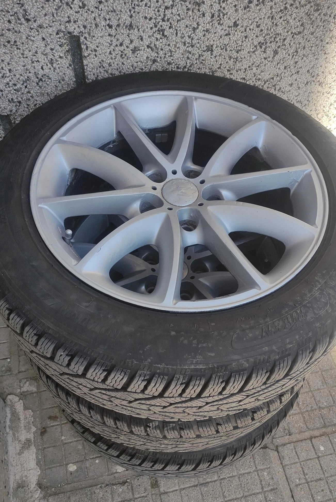 Toyota Avensis D-4D , снимка 13 - Автомобили и джипове - 53746262