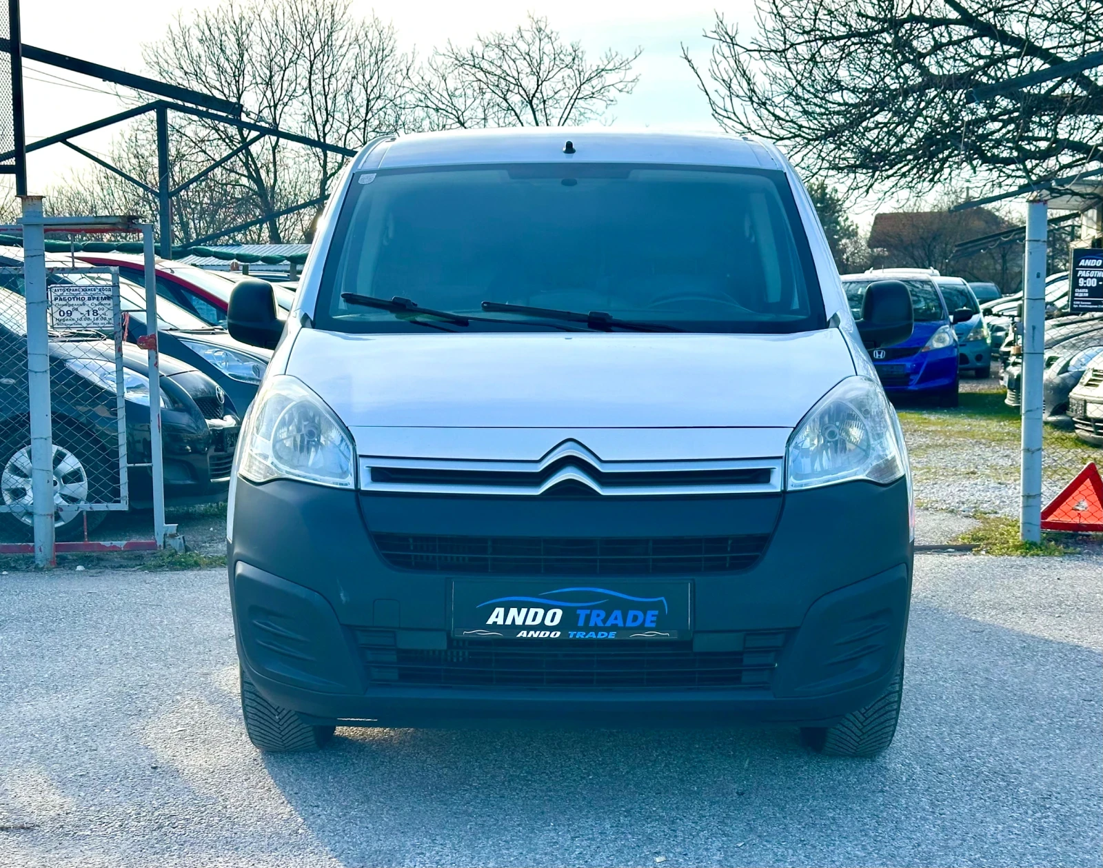 Citroen Berlingo 1.6 hdi евро 6, снимка 2 - Автомобили и джипове - 53829195