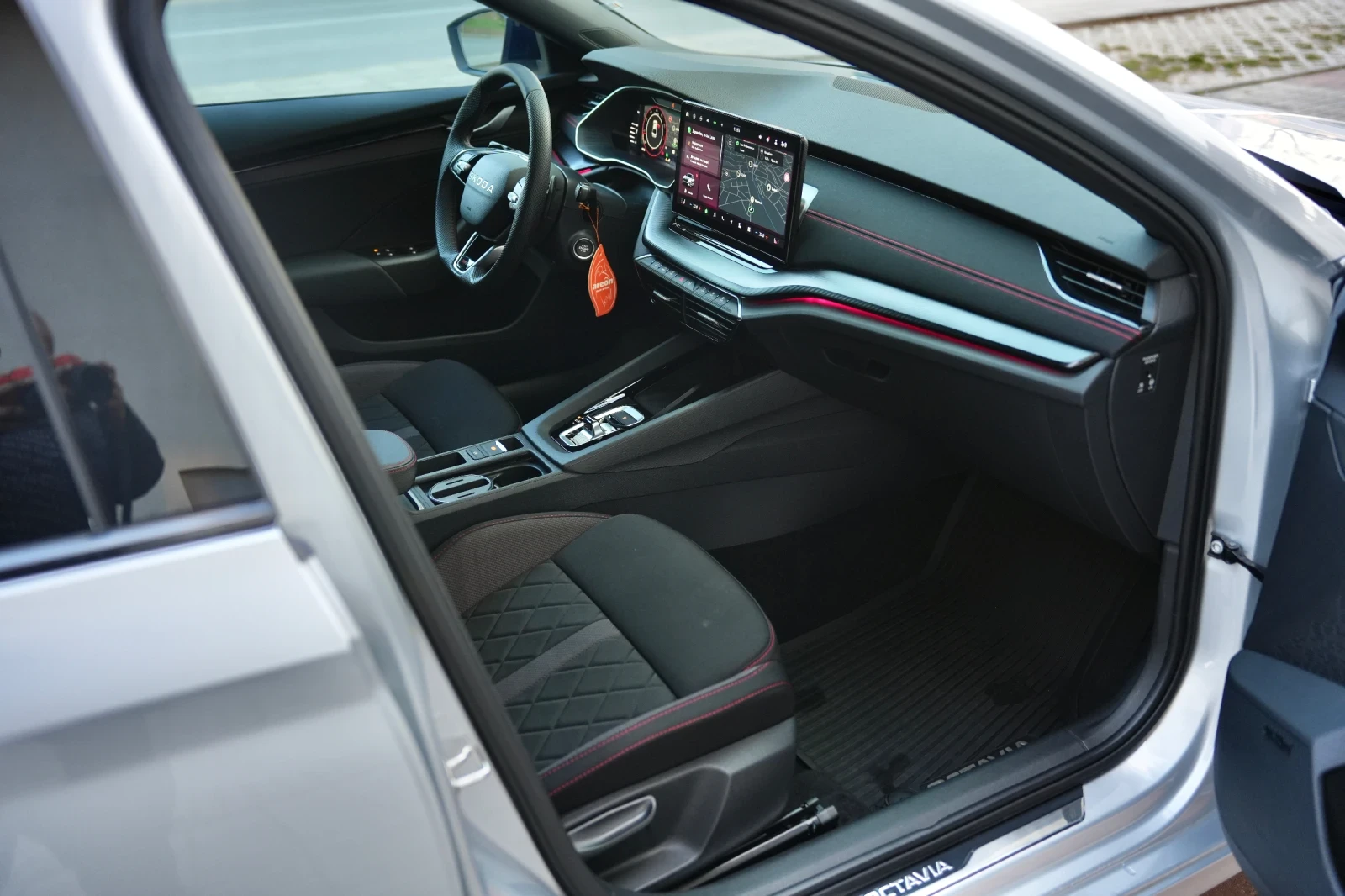 Skoda Octavia RS, снимка 9 - Автомобили и джипове - 53892958