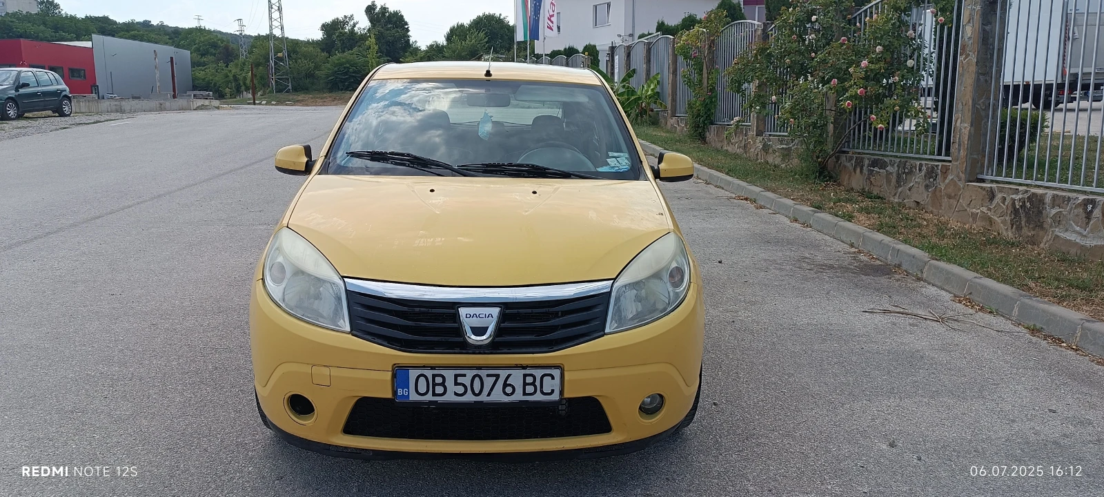 Dacia Sandero, снимка 8 - Автомобили и джипове - 53942215