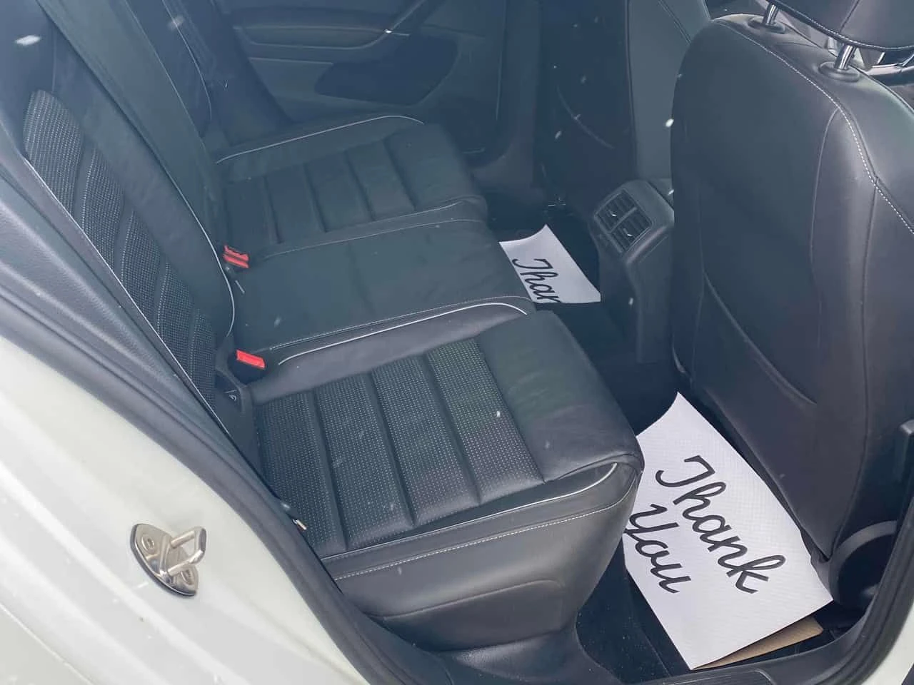 VW Golf R / CAMERA / ПОДГРЕВИ , снимка 17 - Автомобили и джипове - 54146184