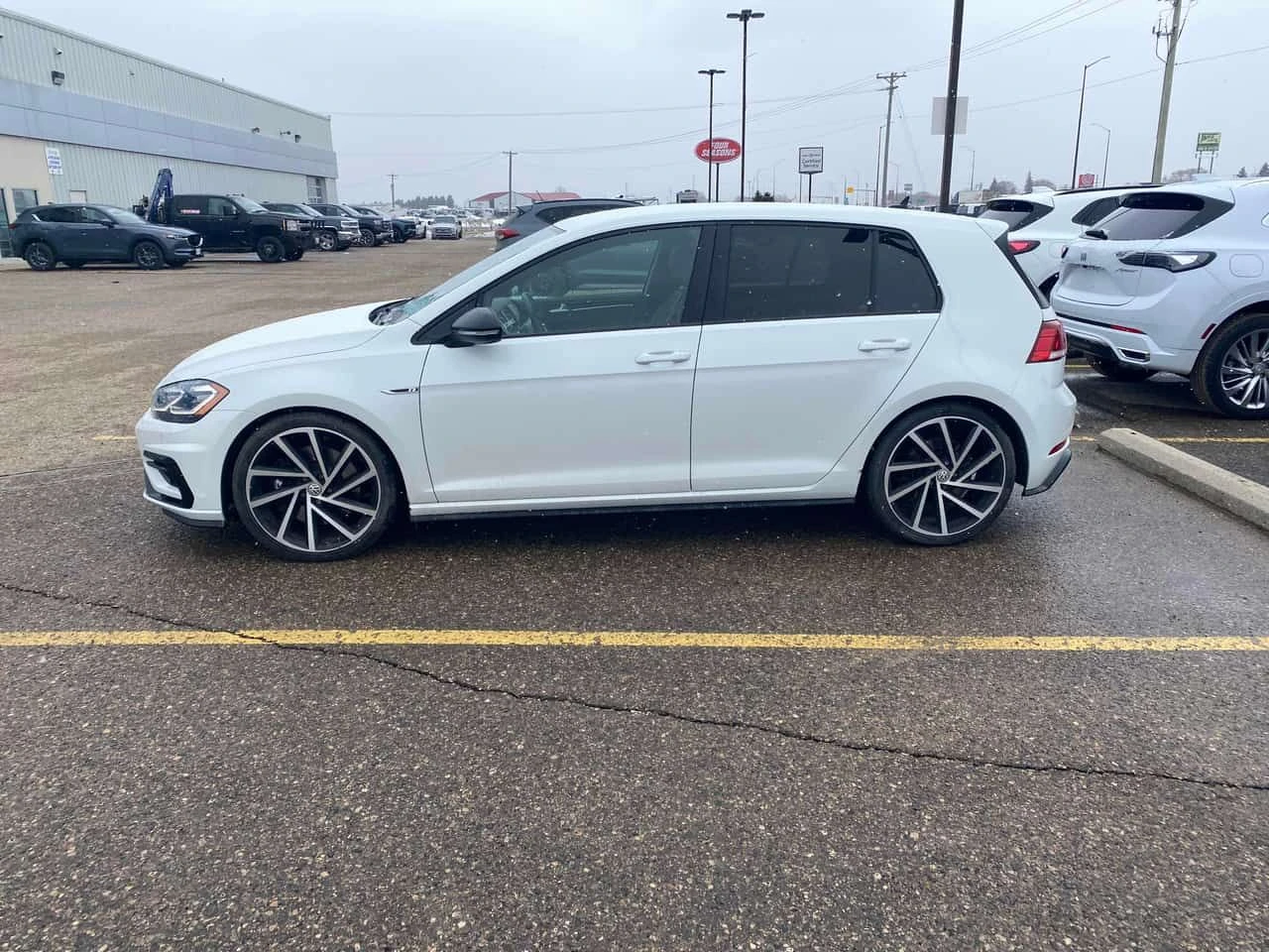 VW Golf R / CAMERA / ПОДГРЕВИ , снимка 2 - Автомобили и джипове - 54146184