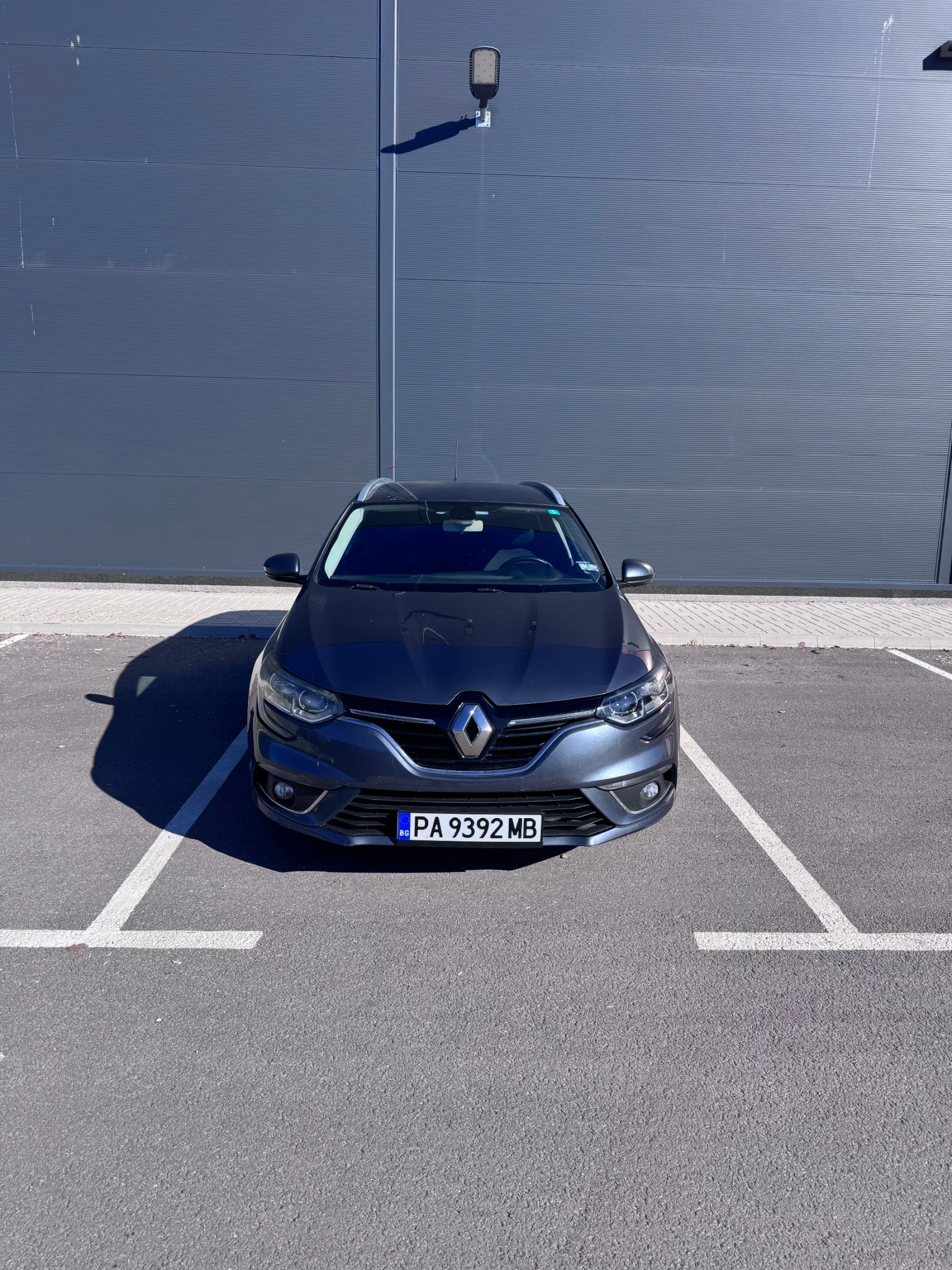 Renault Megane 1.5DCI , снимка 2 - Автомобили и джипове - 54150741