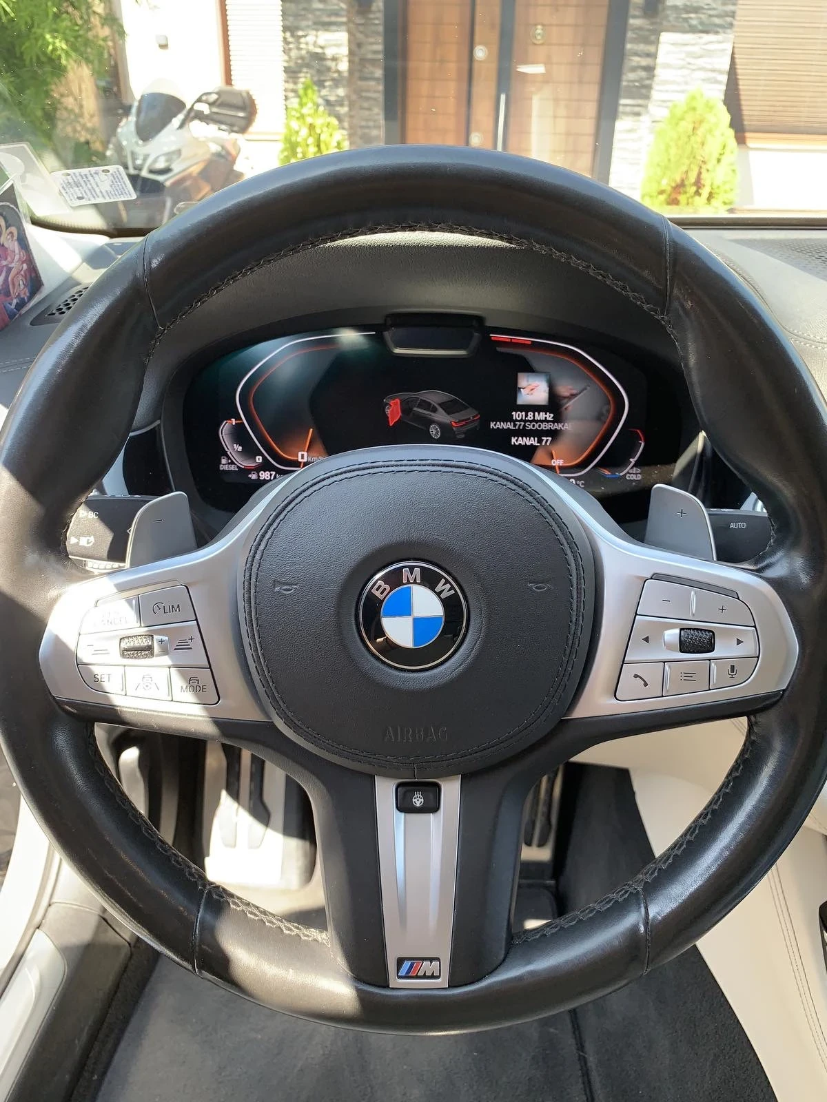 BMW 740  740d Long xDrive M-Pack Executive Lounge , снимка 6 - Автомобили и джипове - 54156897