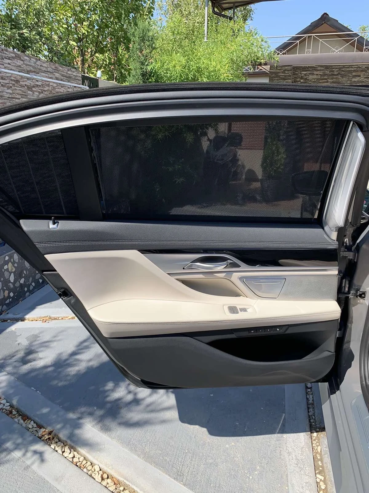 BMW 740  740d Long xDrive M-Pack Executive Lounge , снимка 4 - Автомобили и джипове - 54156897