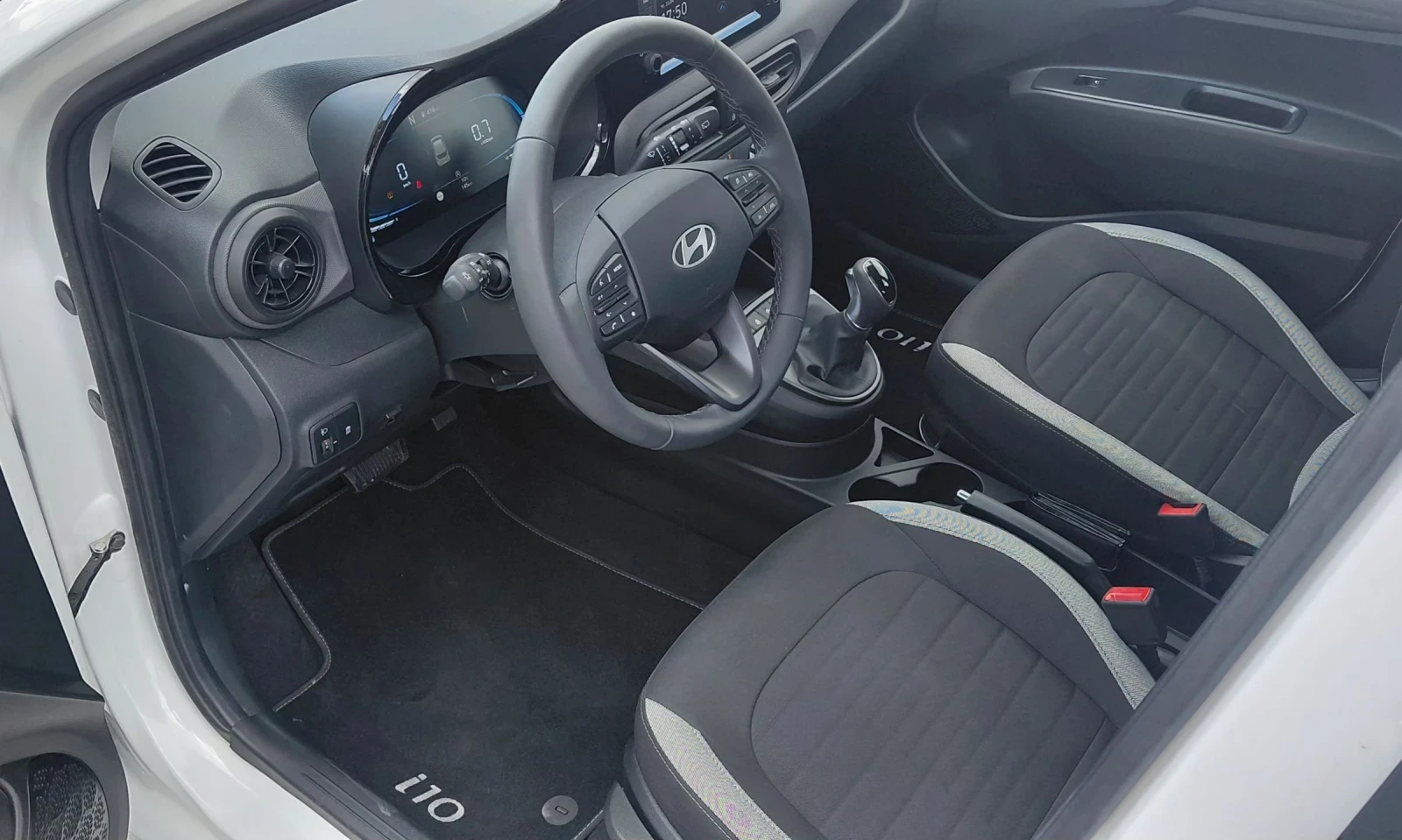 Hyundai I10 145km, NAVI, CAMERA, NEW CAR, снимка 10 - Автомобили и джипове - 54220877