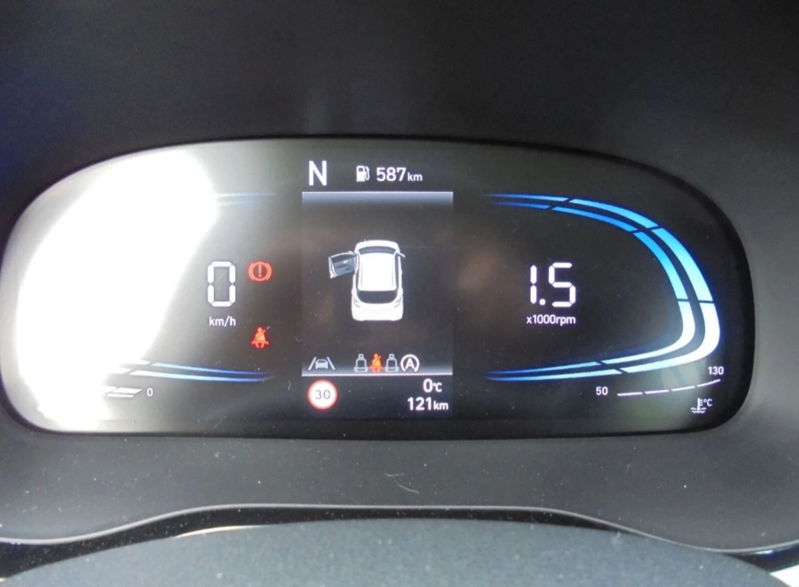 Hyundai I10 121 km, снимка 5 - Автомобили и джипове - 54220877