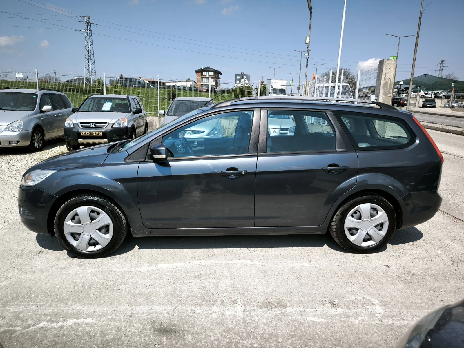 Ford Focus 1.8i, снимка 6 - Автомобили и джипове - 54246801