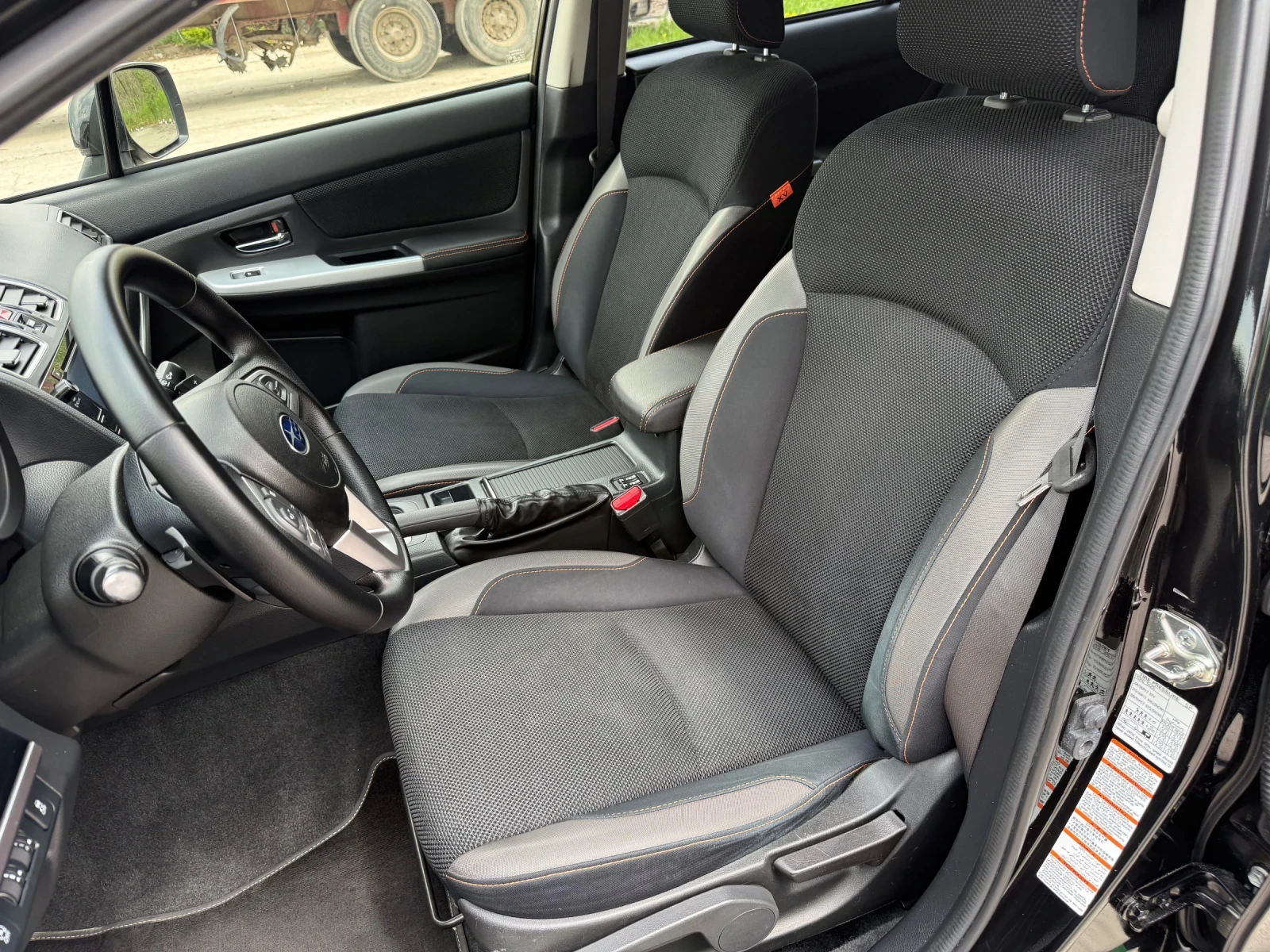 Subaru XV 2.0i AUTOMATIC FACELIFT, снимка 9 - Автомобили и джипове - 54258929