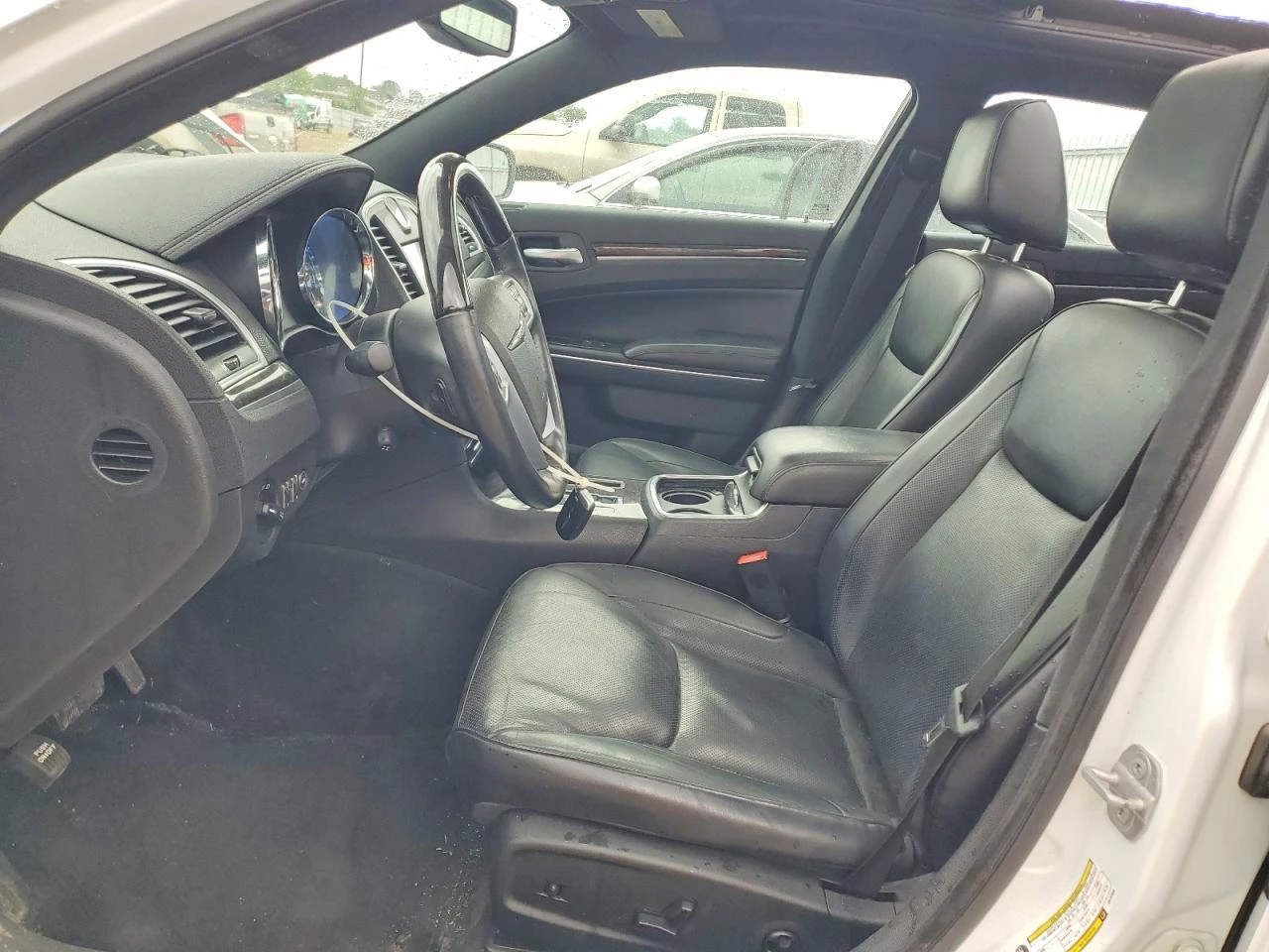 Chrysler 300c 5.7l, снимка 7 - Автомобили и джипове - 54882364