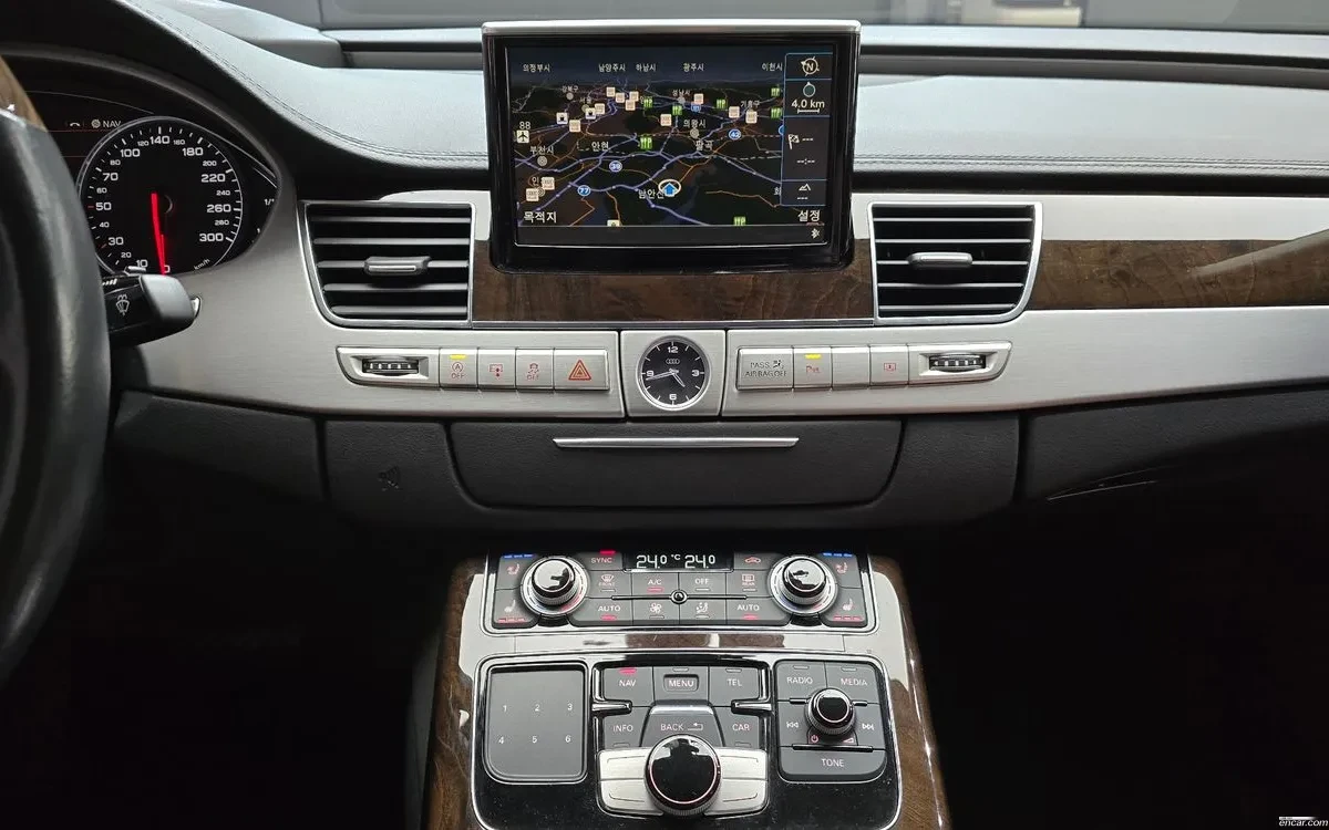 Audi A8 4.2 60 TDI Quattro, Full , снимка 13 - Автомобили и джипове - 54910301