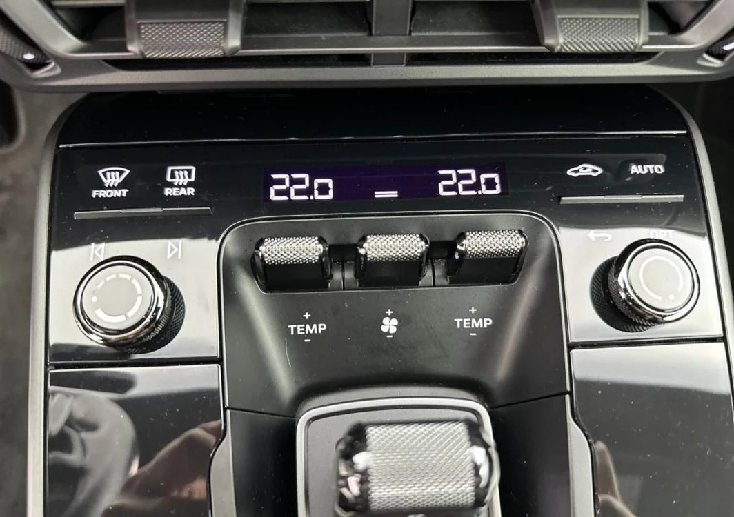 Porsche 911 Carrera 4S, снимка 8 - Автомобили и джипове - 54916457