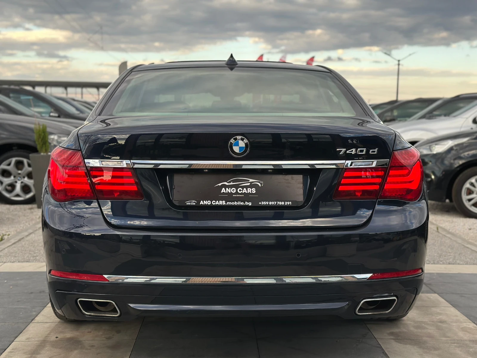 BMW 740 * Facelift* Digital* 200000км* , снимка 7 - Автомобили и джипове - 54972458