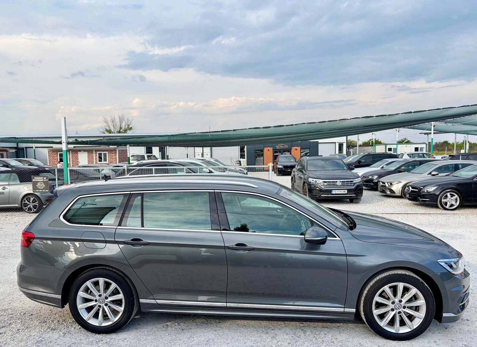 VW Passat R-LINE DSG VIRTUAL COCKPIT TOP FULL, снимка 7 - Автомобили и джипове - 55333691