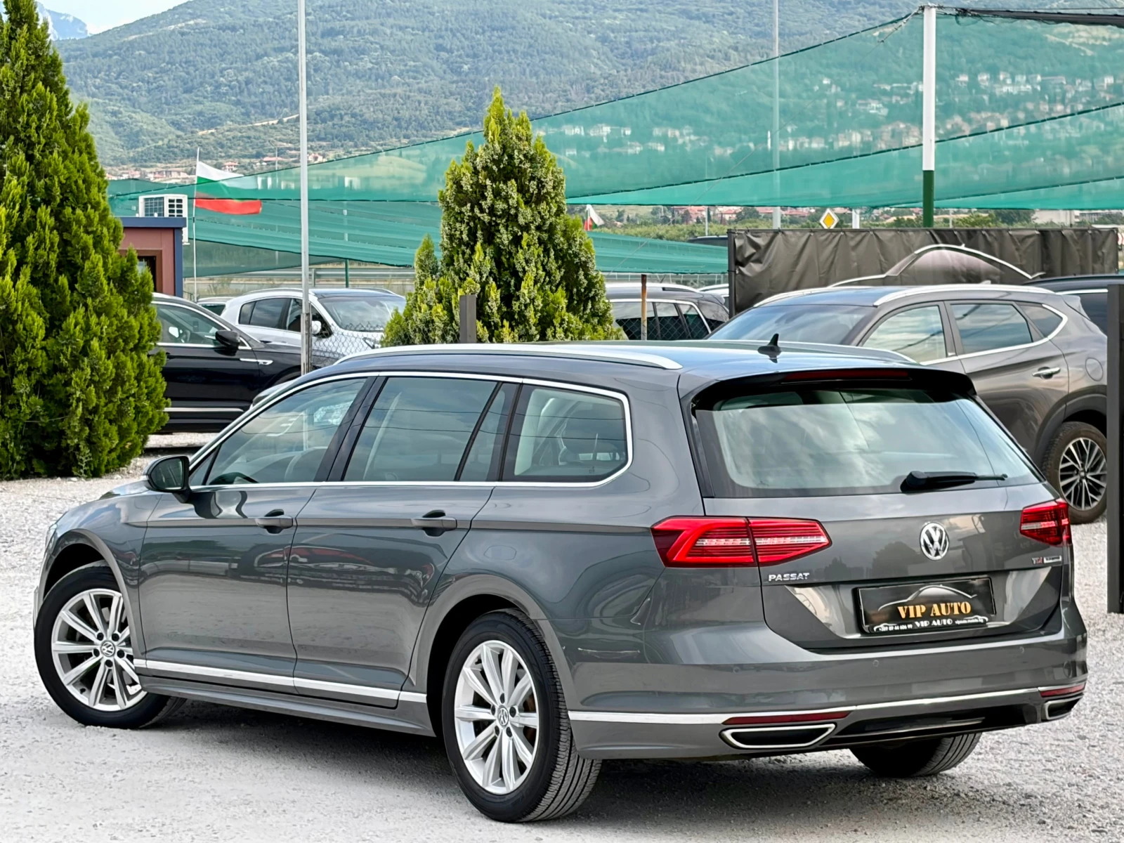 VW Passat R-LINE DSG VIRTUAL COCKPIT TOP FULL, снимка 6 - Автомобили и джипове - 55333691