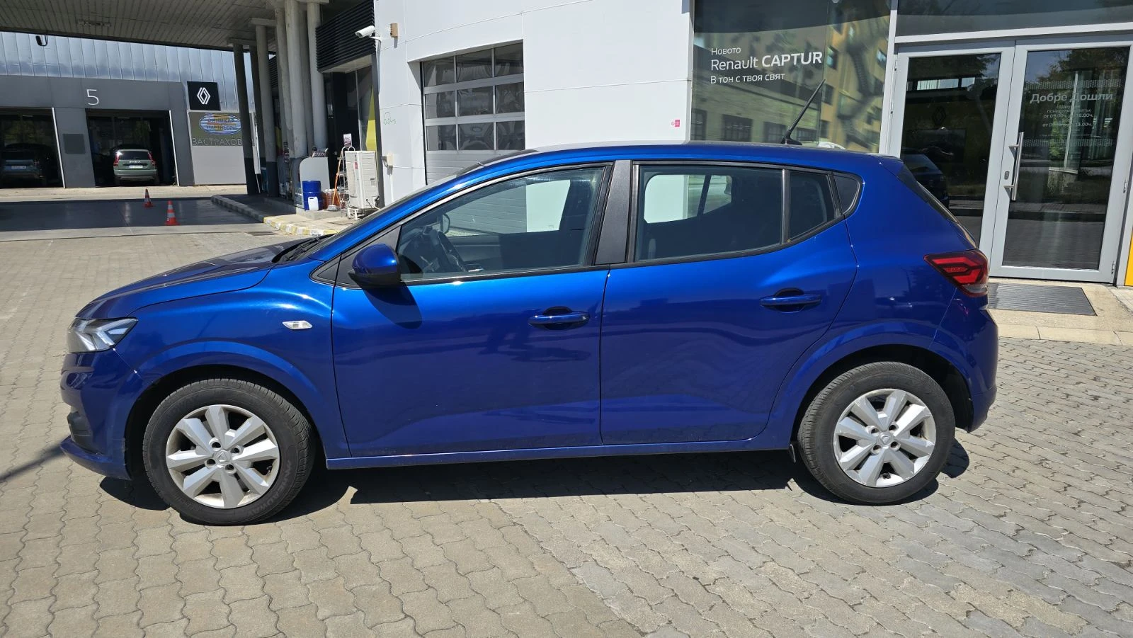 Dacia Sandero, снимка 2 - Автомобили и джипове - 55394374