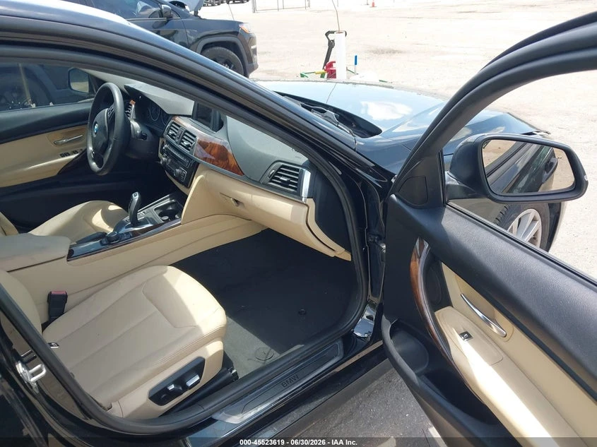 BMW 320 2.0l I, снимка 5 - Автомобили и джипове - 55397750