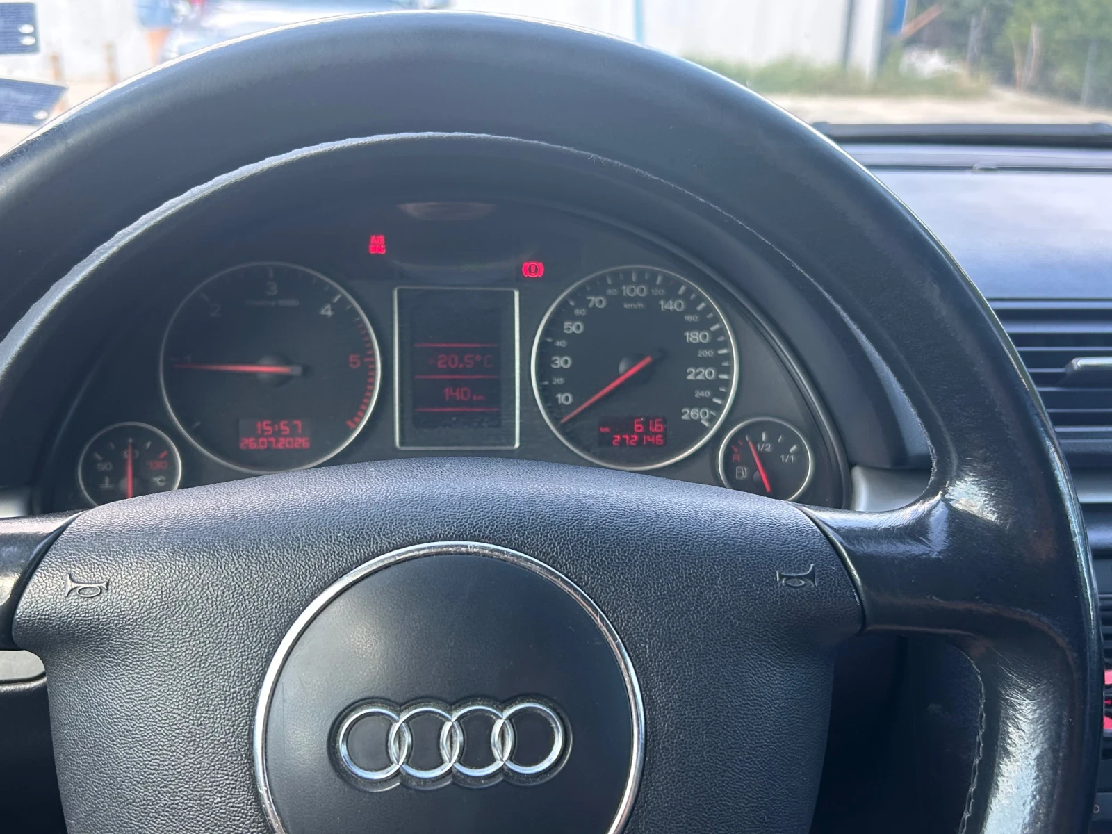 Audi A4, снимка 8 - Автомобили и джипове - 55434451