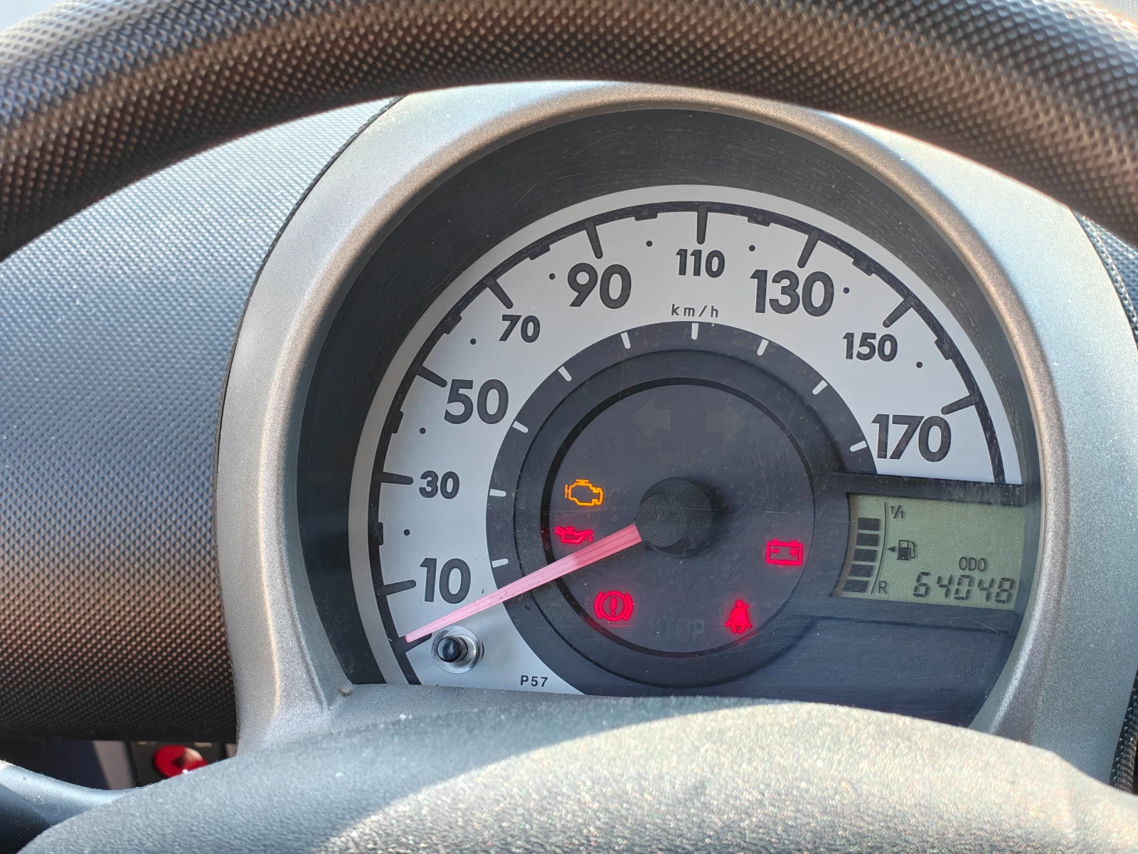 Toyota Aygo, снимка 4 - Автомобили и джипове - 55738229