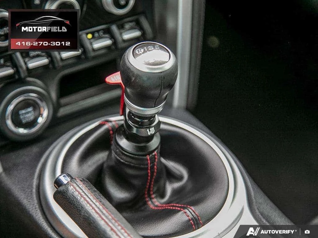 Subaru BRZ * Sport Tech RS* Brembo, Dampers, Loaded* АВТОКРЕД, снимка 15 - Автомобили и джипове - 56314920
