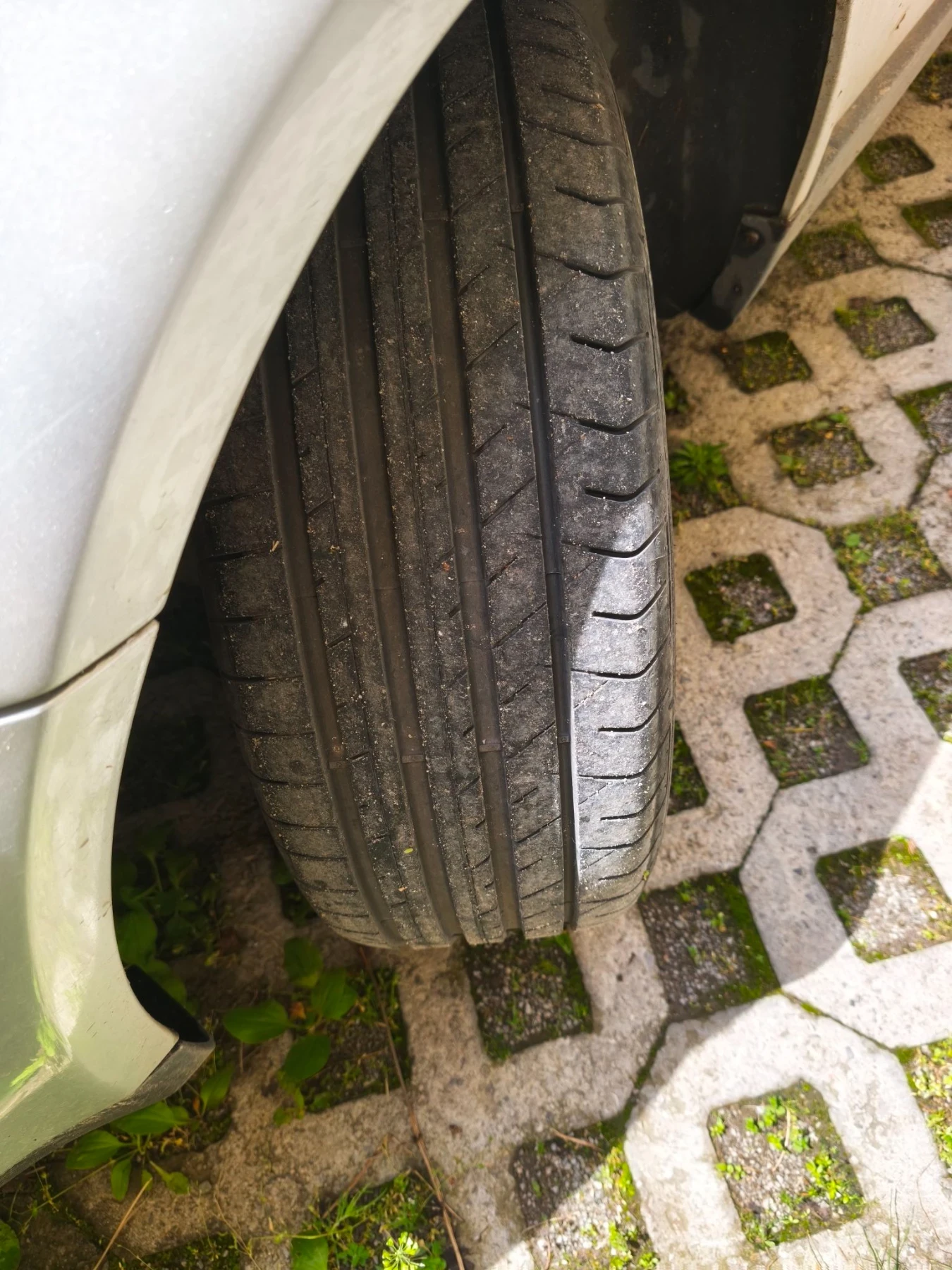 VW Passat 1.9TDI, снимка 11 - Автомобили и джипове - 56317816