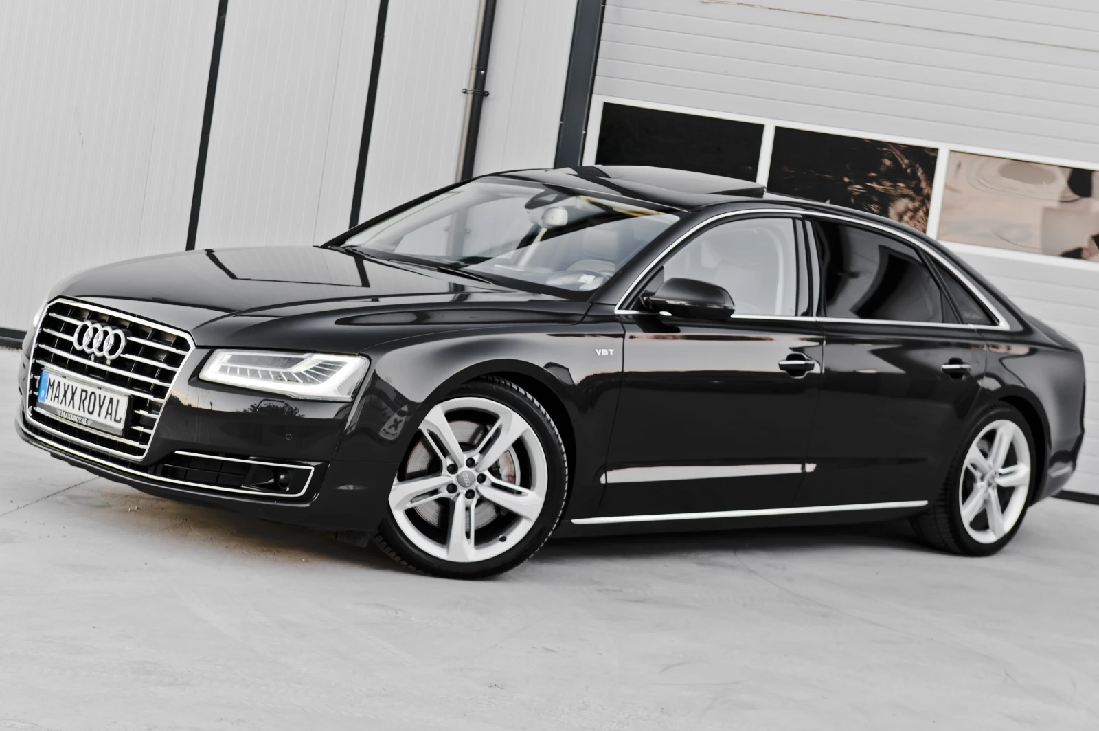 Audi A8 LONG 4.2TDI Design Selection, снимка 3 - Автомобили и джипове - 56745157