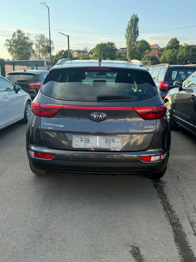 Kia Sportage 1.7dizel, снимка 2 - Автомобили и джипове - 52865409