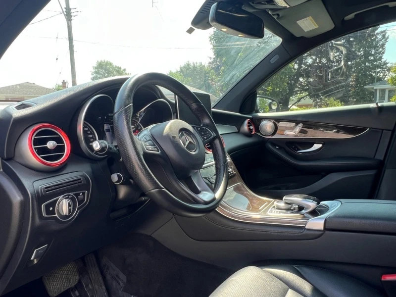 Mercedes-Benz GLC 350 E HYBRID * * CARFAX * * АВТО КРЕДИТ * * , снимка 6 - Автомобили и джипове - 52644482