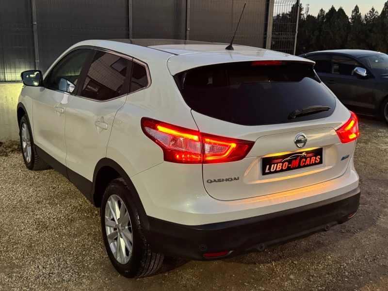 Nissan Qashqai 1.5DCI* 110* Connect* FULL* ТОП* Панорама* , снимка 6 - Автомобили и джипове - 52940660