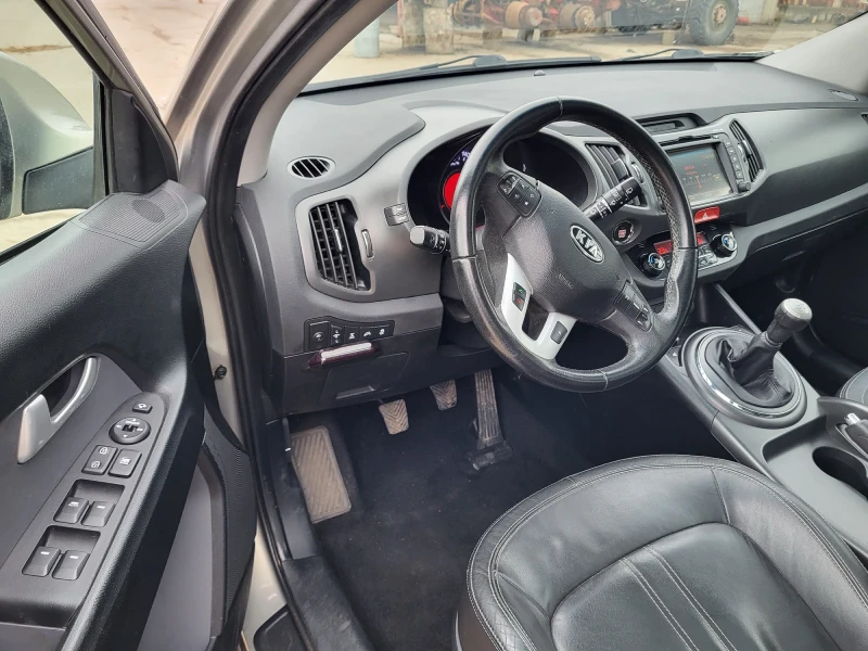 Kia Sportage 2000, снимка 12 - Автомобили и джипове - 53310975