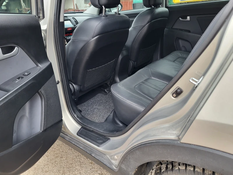 Kia Sportage 2000, снимка 8 - Автомобили и джипове - 53310975