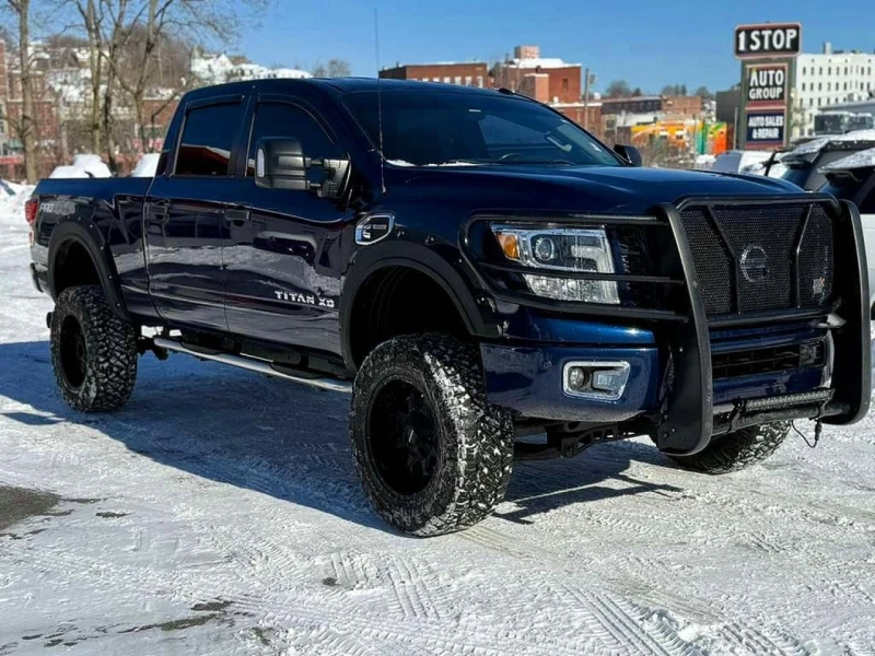 Nissan Titan crew cab, снимка 4 - Автомобили и джипове - 53367367