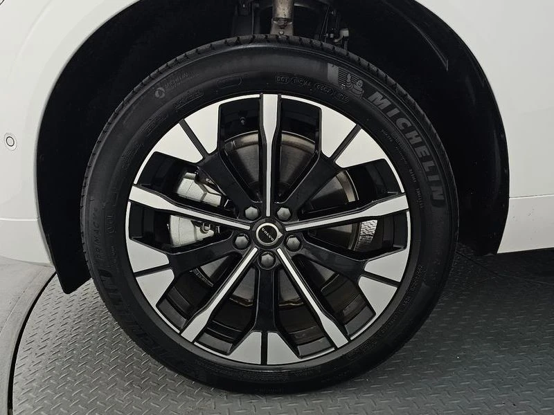 Volvo XC60 B5 Ultra Dark Air Sus| 250к.с.| ВКЛ.ТЕХНОТЕСТ, снимка 5 - Автомобили и джипове - 55171407