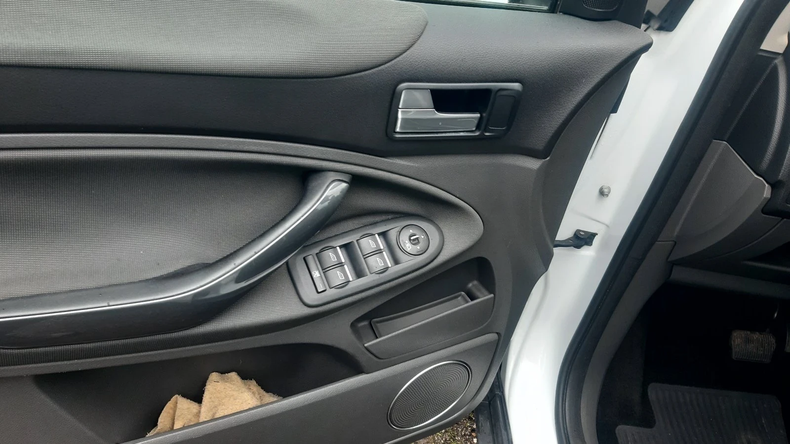 Ford Kuga 2.0дизел - изображение 8