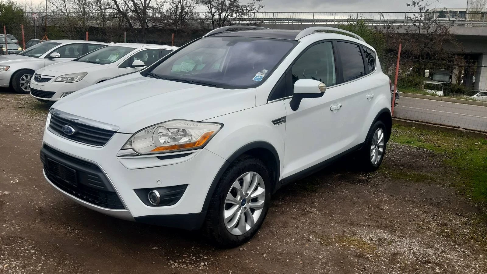 Ford Kuga 2.0дизел - изображение 3