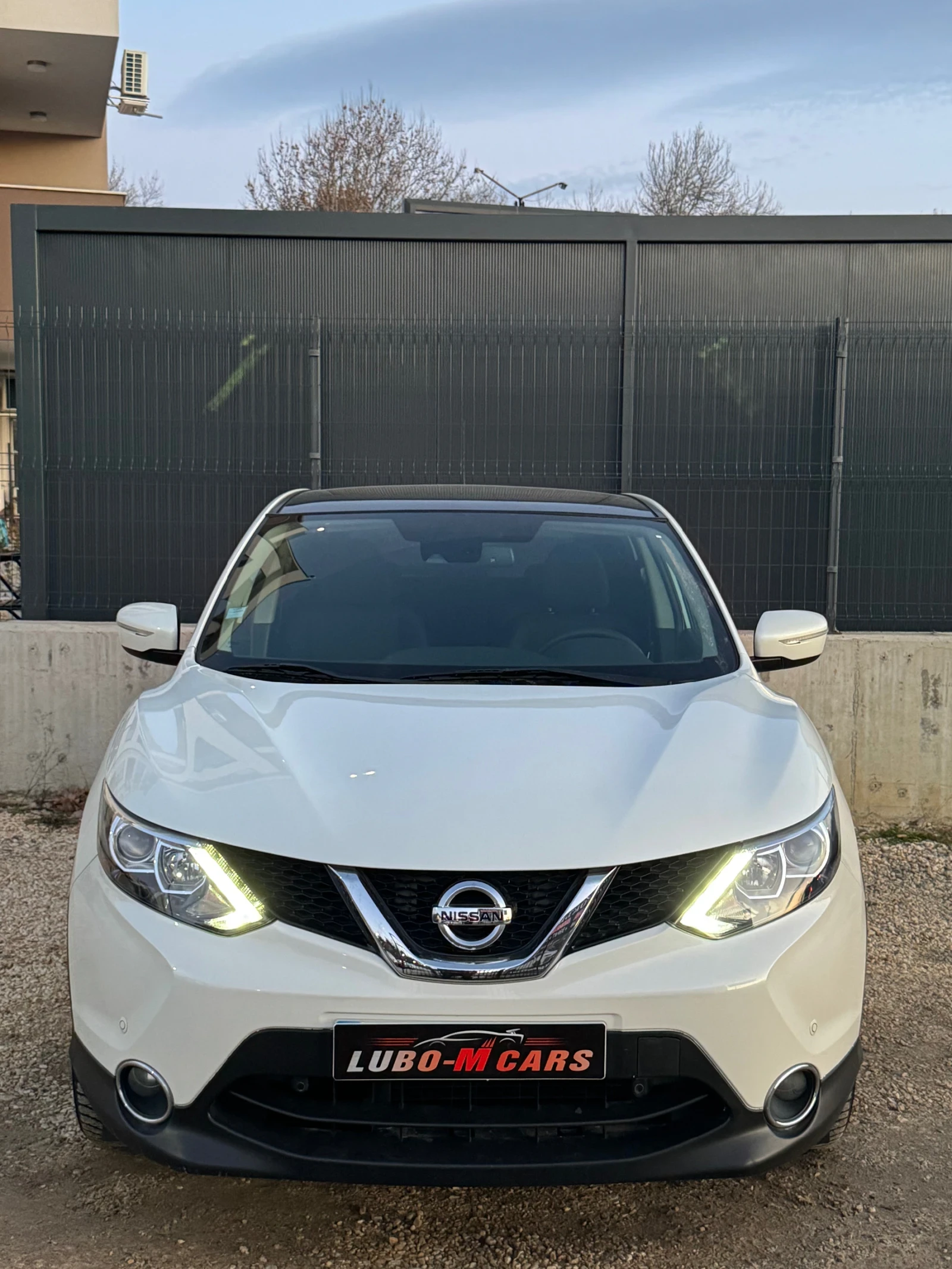 Nissan Qashqai 1.5DCI* 110* Connect* FULL* ���* ��������*  | Mobile.bg � ����������� 2