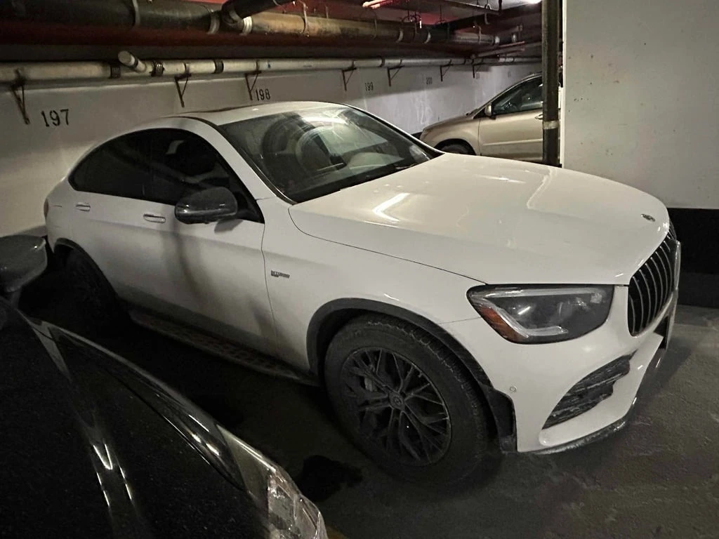 Mercedes-Benz GLC 43 AMG Coupe | AWD | DISTRONIC | 360  | CARFAX - изображение 3