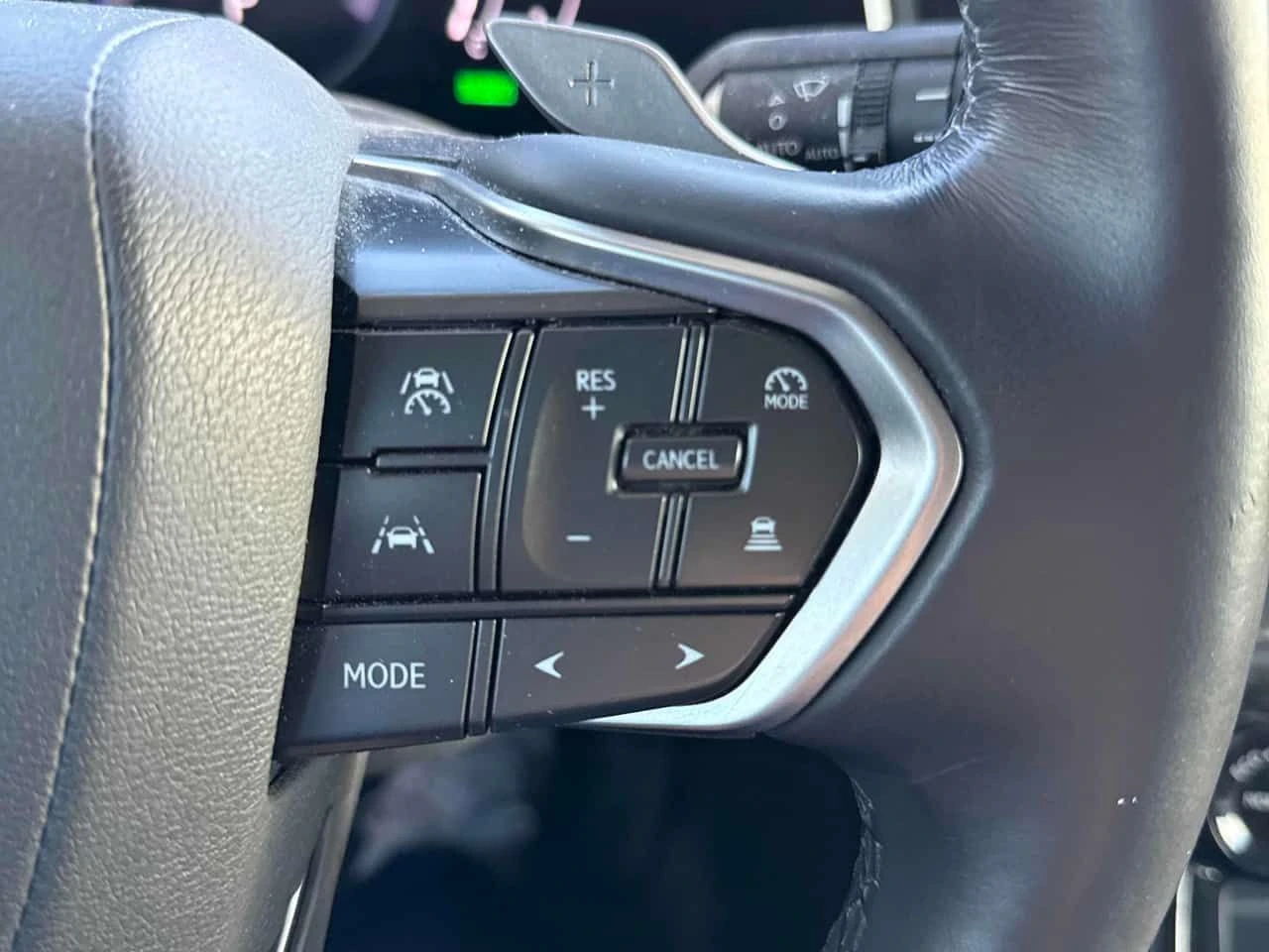 Lexus NX * 350h * 2 КЛЮЧА* PANO* KEYLESS* ПОДГРЕВ* , снимка 10 - Автомобили и джипове - 53989904