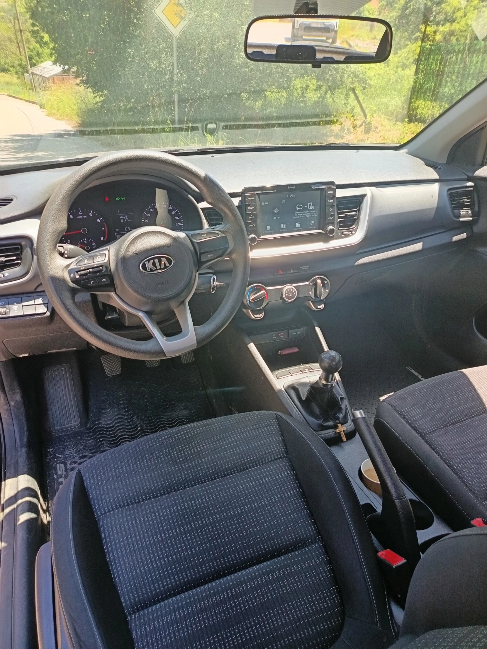 Kia Stonic, снимка 8 - Автомобили и джипове - 54837436