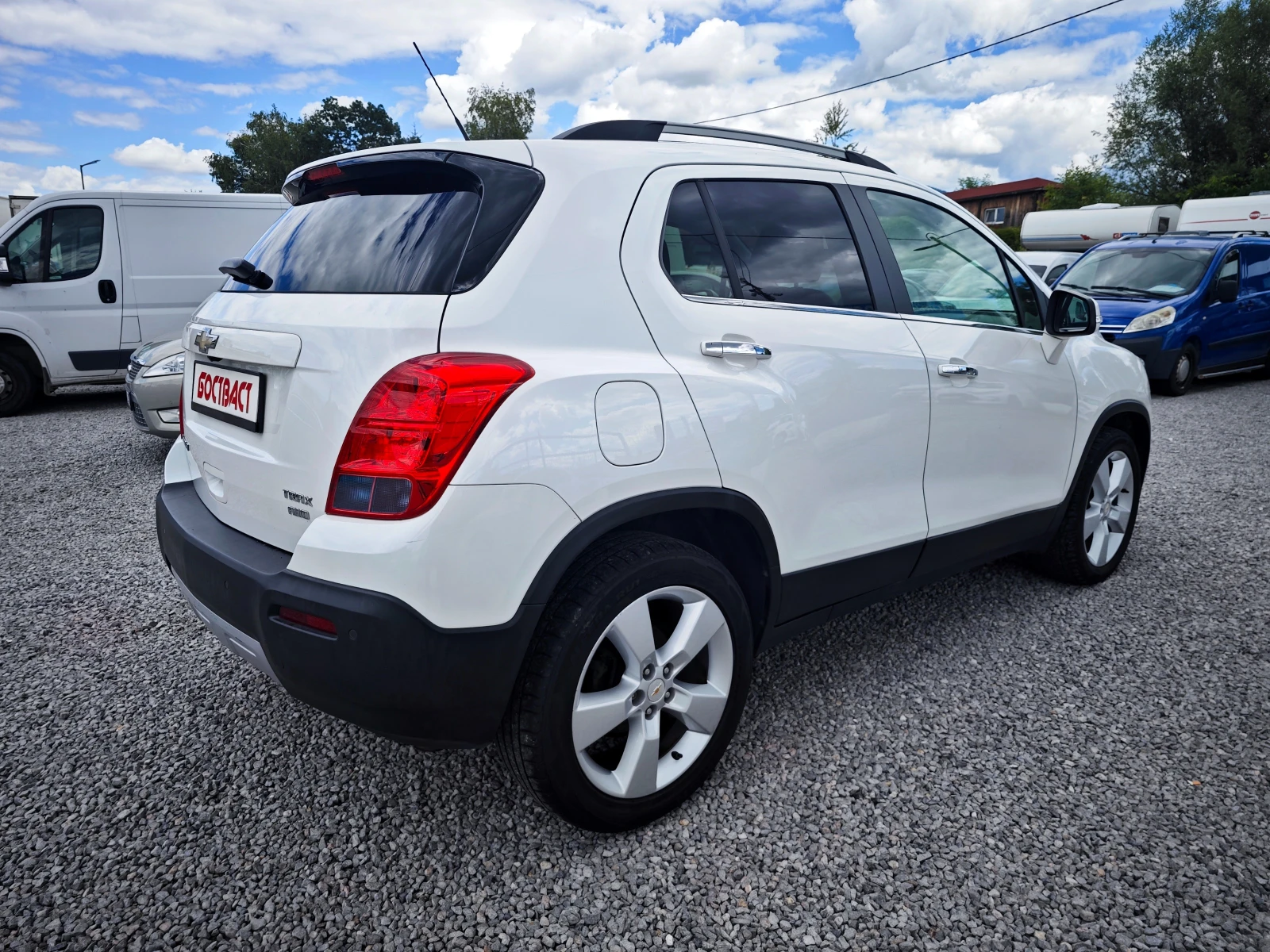 Chevrolet Trax 1.7CDTi LTZ AWD, снимка 4 - Автомобили и джипове - 55418148