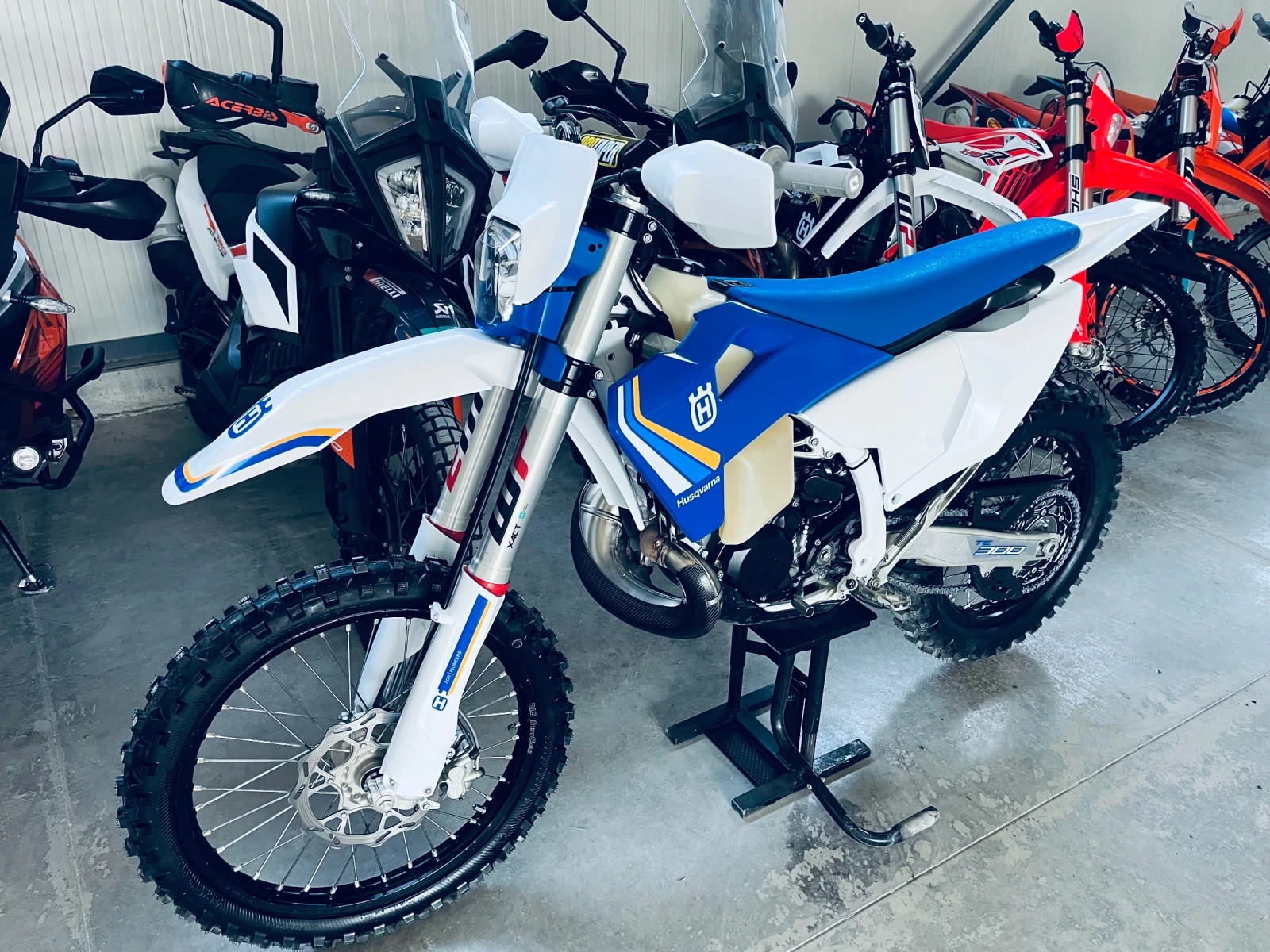 Husqvarna TE 300 HERITAGE , снимка 4 - Мотоциклети и мототехника - 55980681