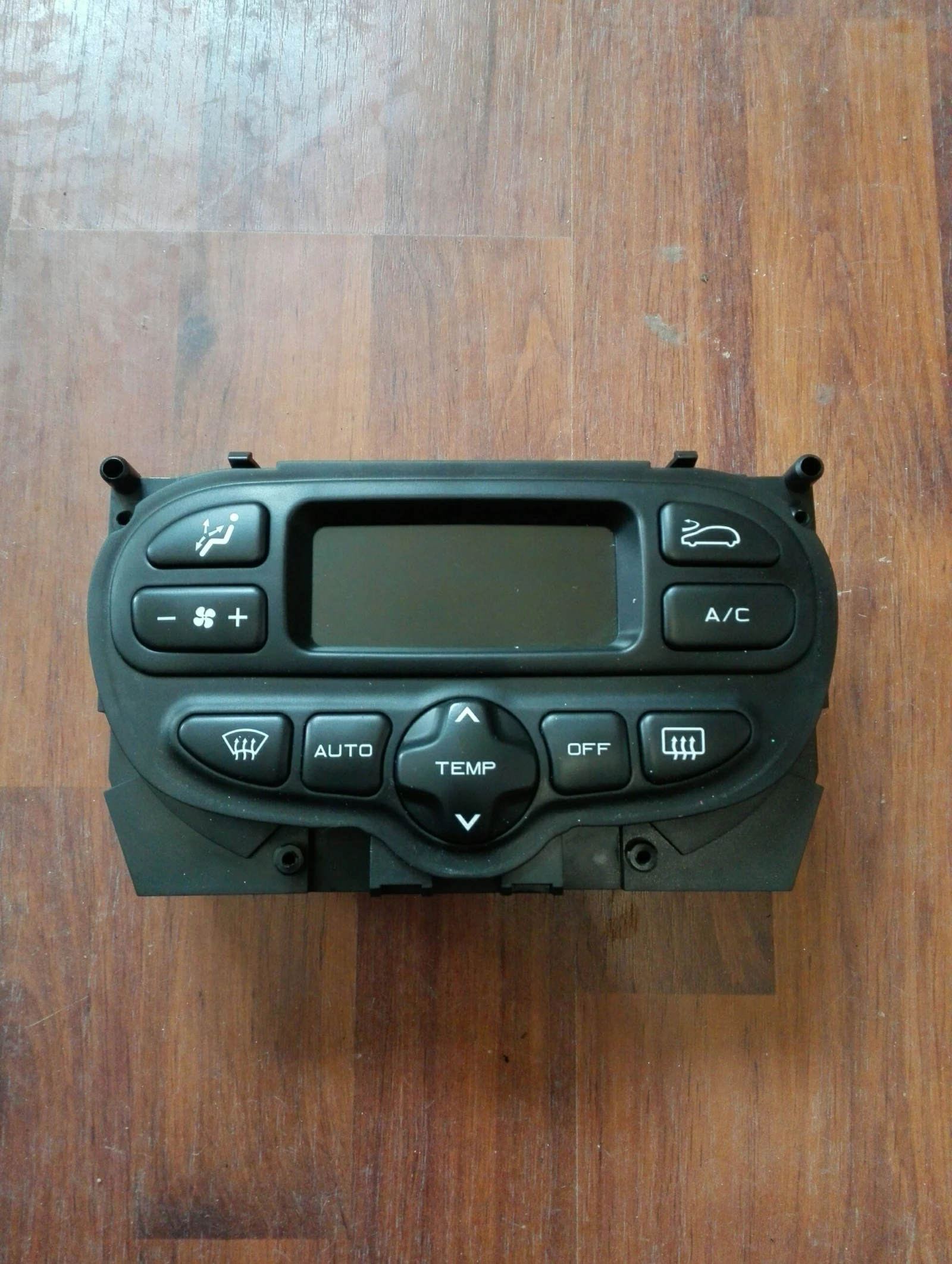      2.0 16 | Mobile.bg   1