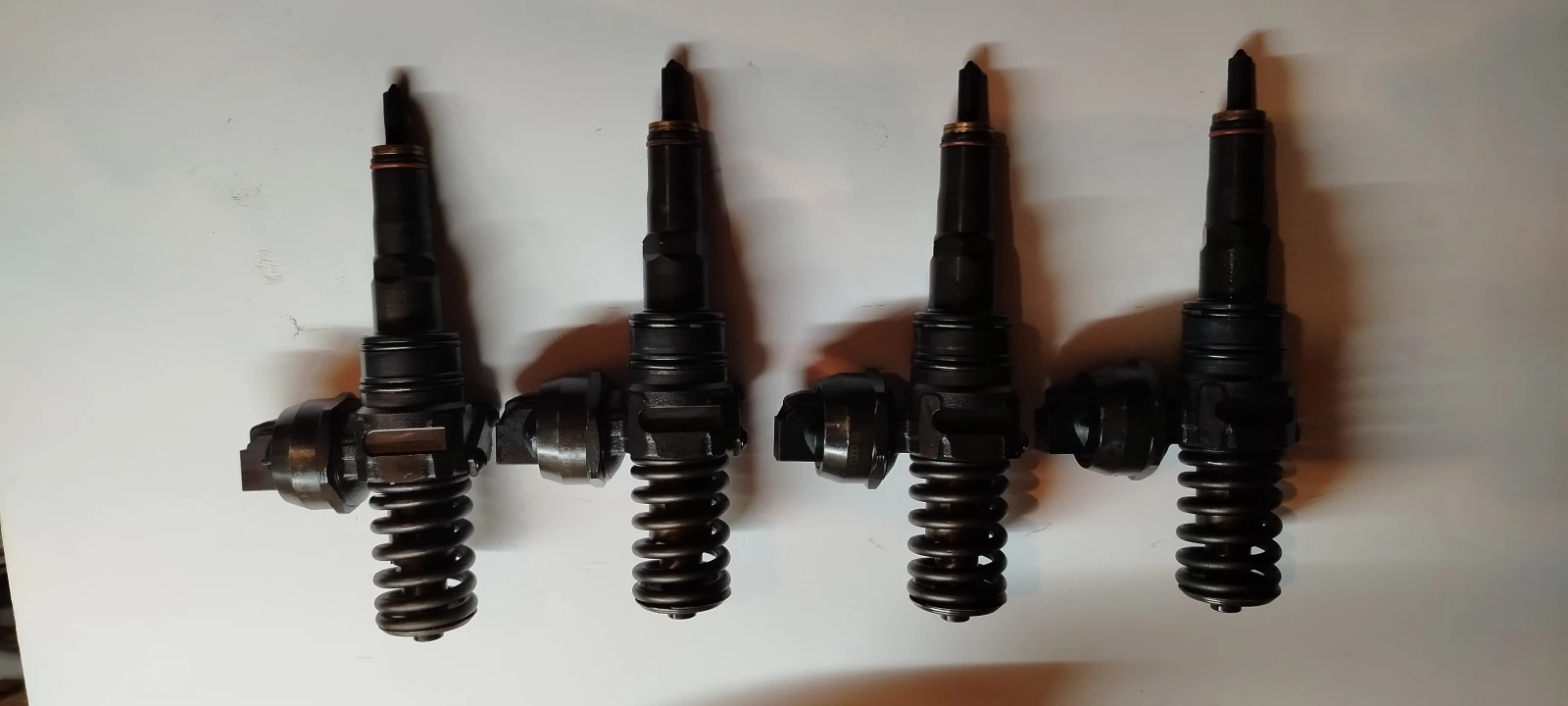 Помпа Дюза за VW-Audi 1.9 TDI Bosch 038 130 073
