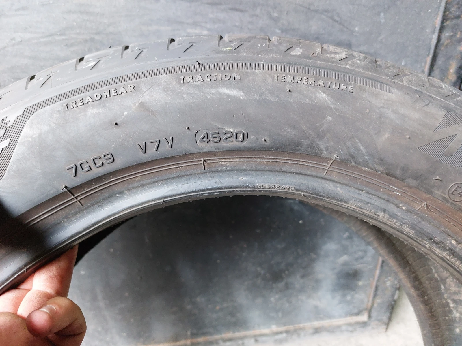 ���� 215/55R18 | Mobile.bg � ����������� 4