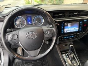 Toyota Corolla 1.6 CVT Anniversary- в Гаранция, снимка 10