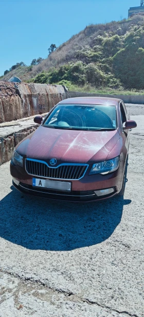 Skoda Superb 2.0TDi 6DSG, снимка 2