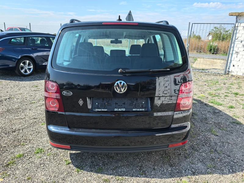 VW Touran 1.4i 133000КМ!!!, снимка 4 - Автомобили и джипове - 47393238