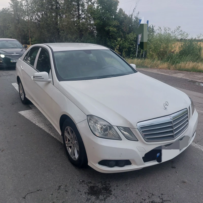 Mercedes-Benz E 200 2.2 CDI, снимка 1 - Автомобили и джипове - 47589580